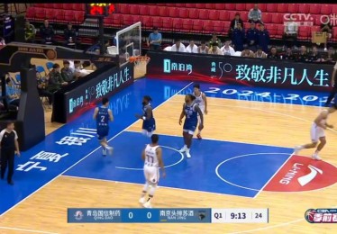 B体育app聚焦CBA后场“双枪”组合，那些破坏力惊人的内外串联能否改写战术版图