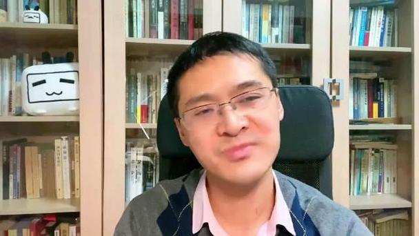 B体育官网头条:休斯顿太空人力压西雅图水手,阿尔瓦雷斯双响炮