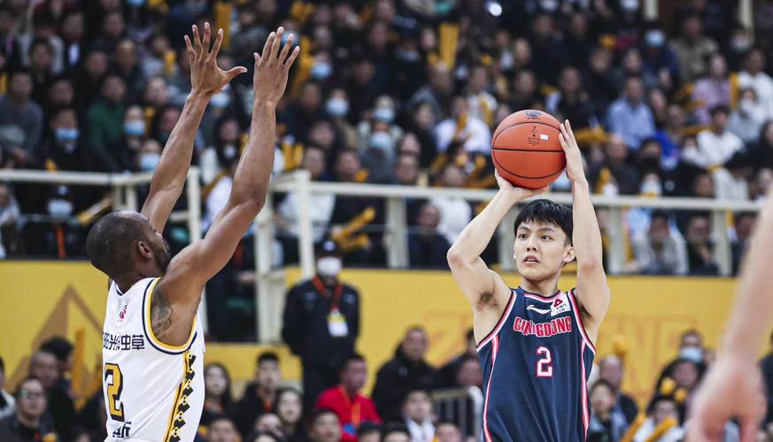B体育揭秘:广东队的战术调整效果如何?,广东队的比赛